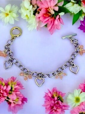 3 Heart Silver Tone With Pink Crystals Toggle Bracelet Valentine